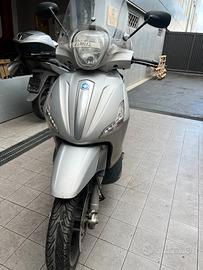 Piaggio Beverly 350 - 2017
