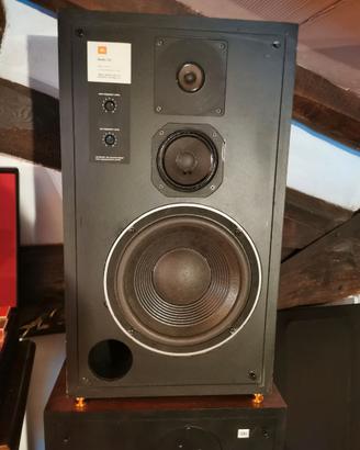 Diffusori JBL L50
