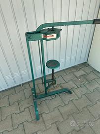 Tappatrice a colonna vintage