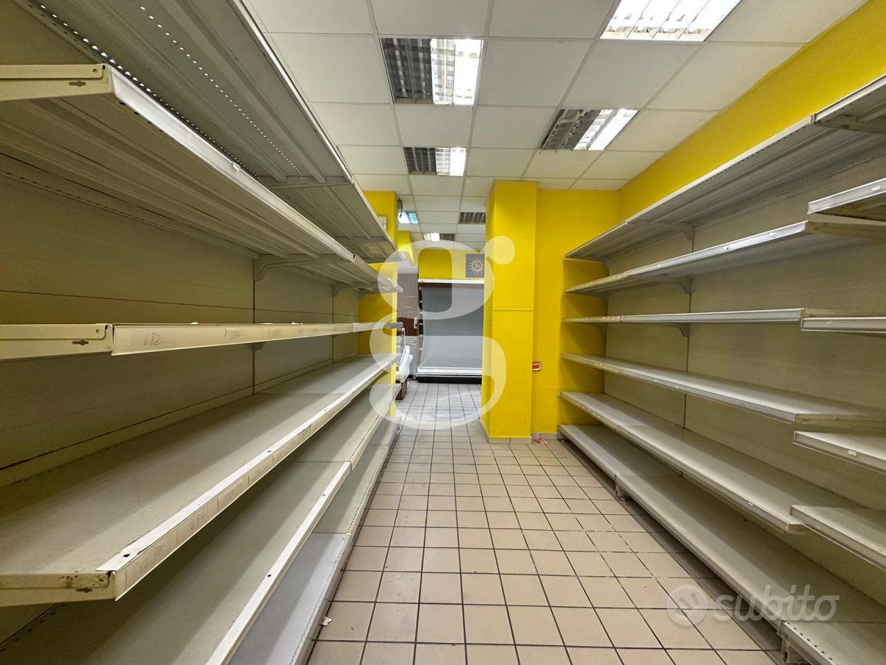 Negozio Milazzo [LC008VCG] - Altro