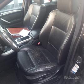 Pezzi di ricambio Bmw x5 3.0i del 2002 280000km