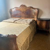 Letto matrimoniale in stile Chippendale