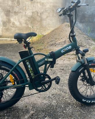 Bicicletta elettrica Icone Modello E-Road Marines