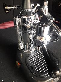 macchina da caffè a leva la pavoni revisonata. 