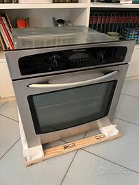 Forno ventilato Electrolux EOB854X