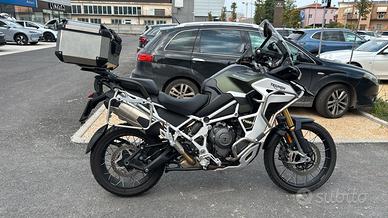 Triumph Tiger 1200 rally explorer