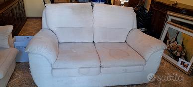 divano 2 posti piu poltrona