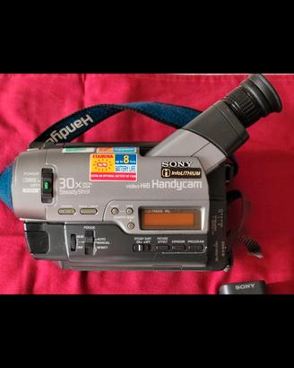videocamera Sony Handycam Video Hi8 CCD-TR820E.