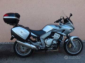 Moto Honda CBF 1000 ST