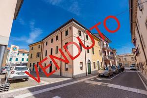 MONOLOCALE A SOMMACAMPAGNA