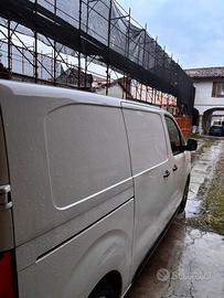 Attività commerciale autolavaggio mobile