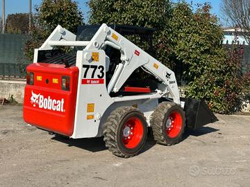 P165 Mini Pala 27 q Bobcat 773
