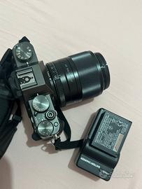 Fujifilm X-T30 + obiettivo Viltrox 56mm F1.4