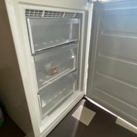 Frigorifero con congelatore a cassetti 