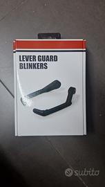 Paramani con lampeggianti MT09