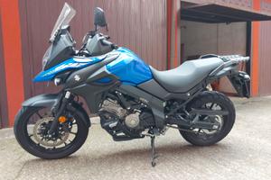 Suzuki V-Strom 650 2022