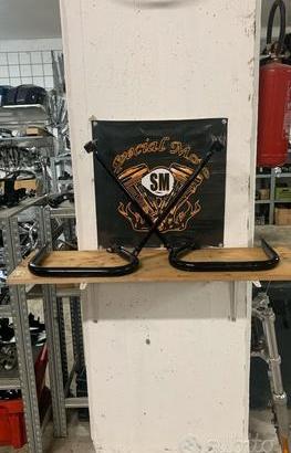 Staffe Laterali Portaborse per Harley Davidson