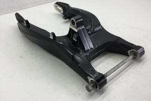 HUSQVARNA NUDA R 900 FORCELLONE POSTERIORE CON VIT