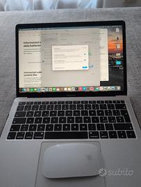 MacBook AIR  Intel core  l5 