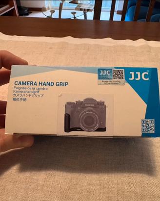 Grip innetallo e attacco treppiede Fujifilm XT-3