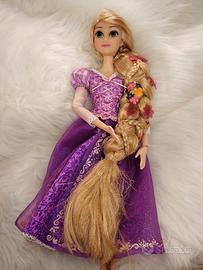 Rapunzel singing doll Deluxe