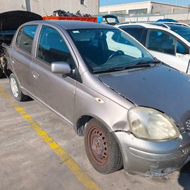 Toyota Yaris 1.3 Benzina 2SZ FE 2003 PER RICAMBI