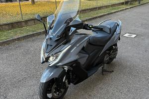 Kymko ak 550