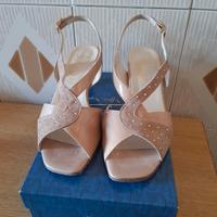 Sandalo donna color champagne 