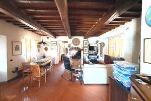 Casale in pietra piscina e annessi Monteriggioni