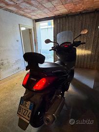 Scooter XMAX 250 YAMAHA