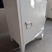 comodino bianco in metallo