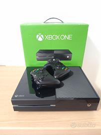 Xbox one 500 GB con due controller+3 giochi