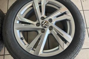 Cerchi in lega 16 originali Polo 7 con gomme