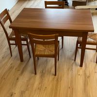Tavolo legno allungabile  + 4 sedie