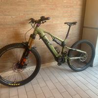 E-mtb Raymon 160e 8.0 ACCESSORIATA