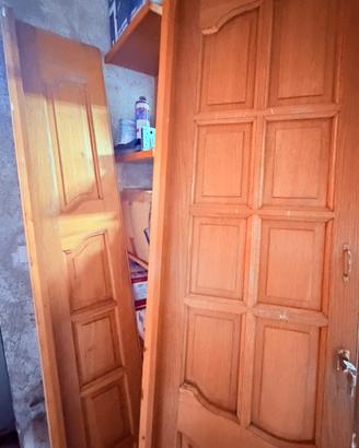 Portone artigianale legno di castagno