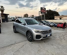 Volkswagen Touareg 3.0 V6 TDI SCR Advanced Garanzi