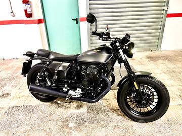 Moto Guzzi v9 bobber Special Edition 2023