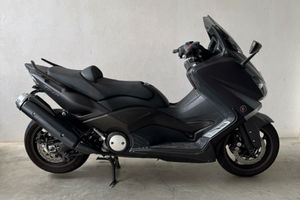 Yamaha T Max 530
