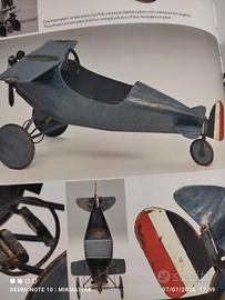 Aereo a pedali Giordani