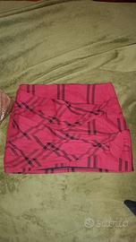 Minigonna  Zara, scozzese rossa e nera 