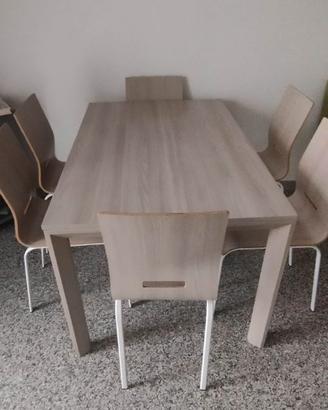 Tavolo cucina