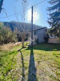 CASA SEMINDIPENDENTE A SOGLIANO AL RUBICONE