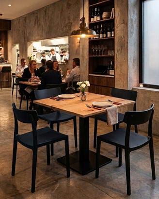 Allestimento Locale Tavoli e Sedie