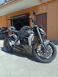 Ducati Streetfighter V2 Storm Green