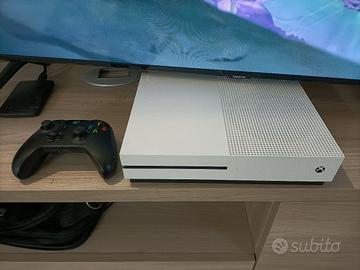 X-Box One S