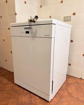 Lavastoviglie Miele G 5023 - Come Nuova!