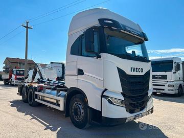 Iveco S WAY 460 LNG Gancio Scarrabile