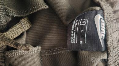 Pantaloni tuta Nike verde militare 