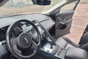 Jaguar E-Pace 2018 2.0d i4 AWD 150cv.